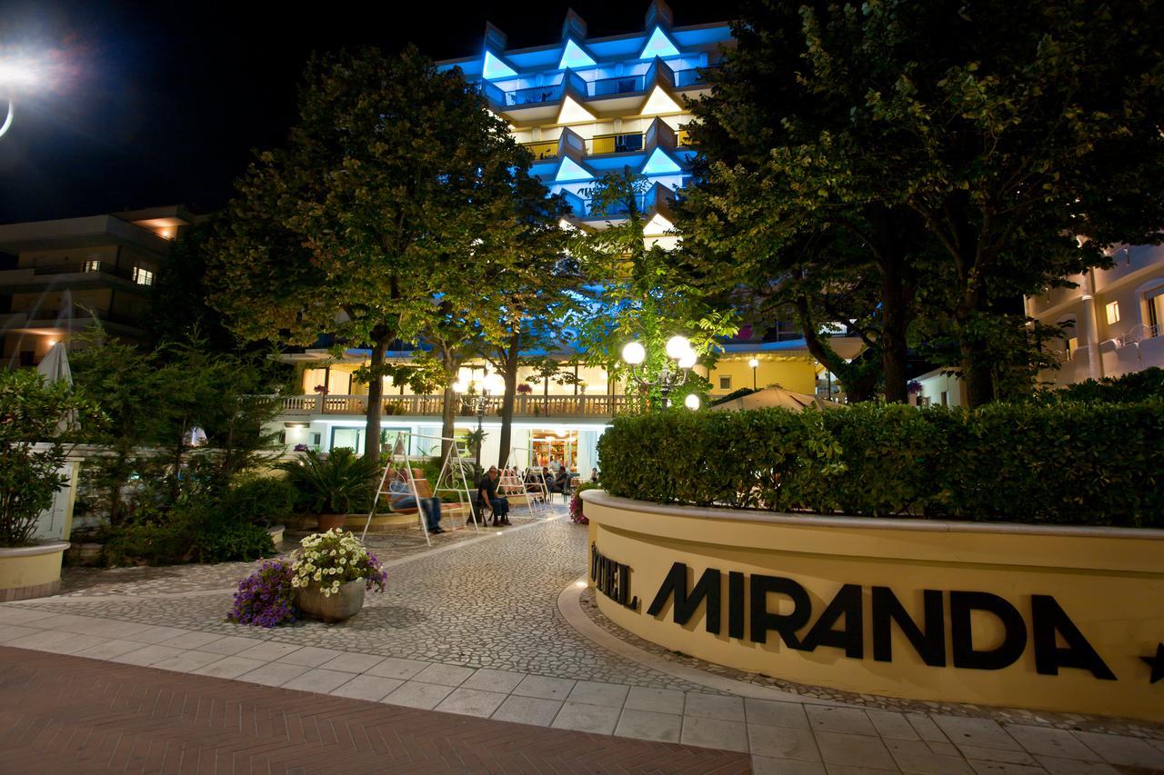 Hotel Miranda Bellaria-Igea Marina Exterior foto